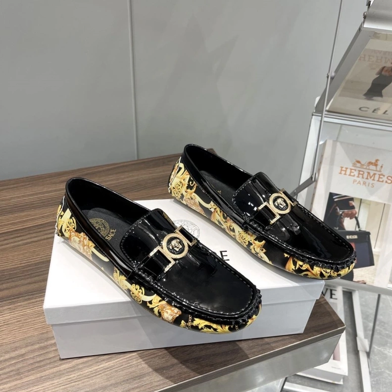 AllSeason Gxvxnchy Leather Shoes 152832