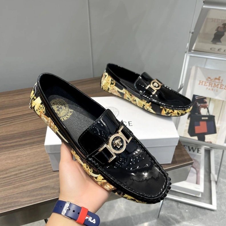 AllSeason Gxvxnchy Leather Shoes 152832