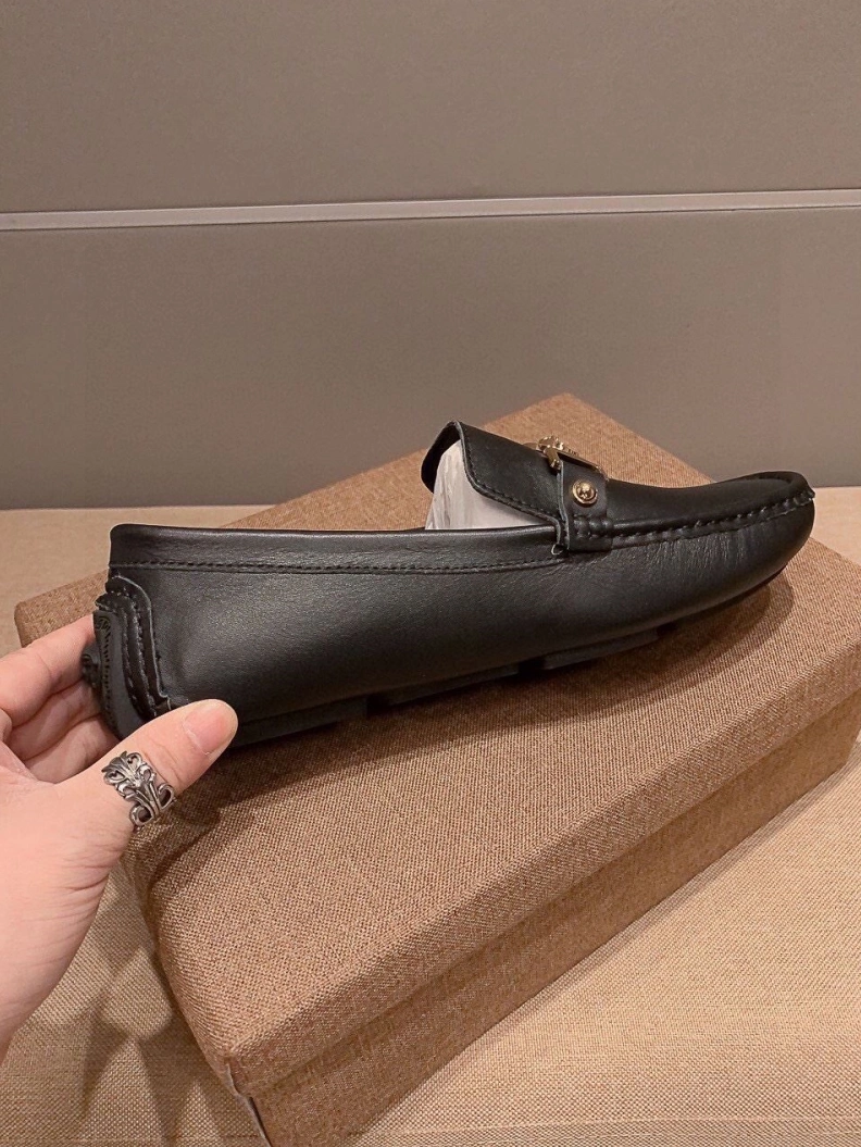 Trendsetting Gxvxnchy Leather Shoes 152831