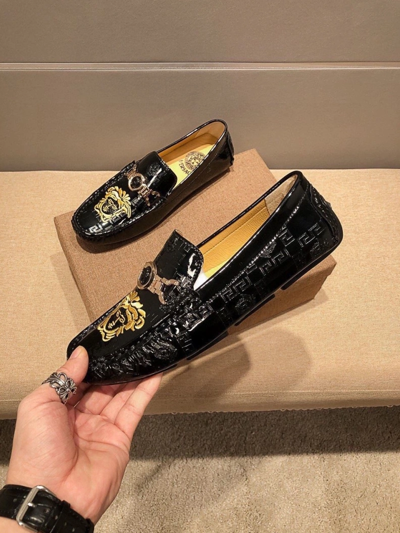 Trendy Gxvxnchy Leather Shoes 152834