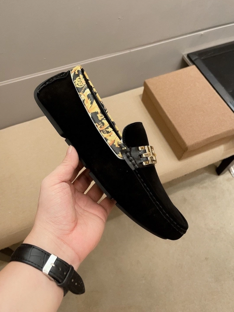 StreetReady Gxvxnchy Leather Shoes 152824