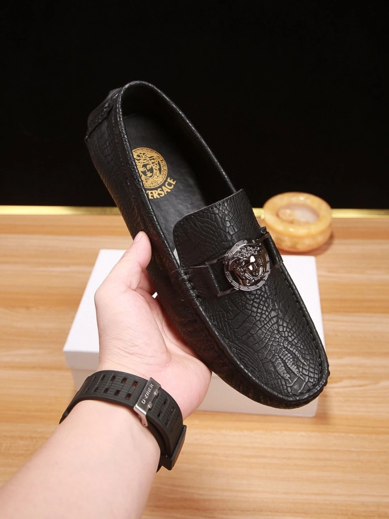 Stylish Gxvxnchy Leather Shoes 152828
