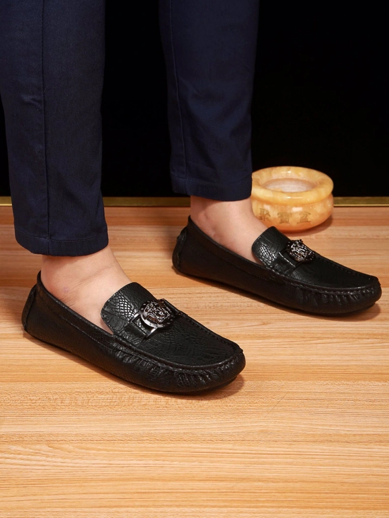 Stylish Gxvxnchy Leather Shoes 152828