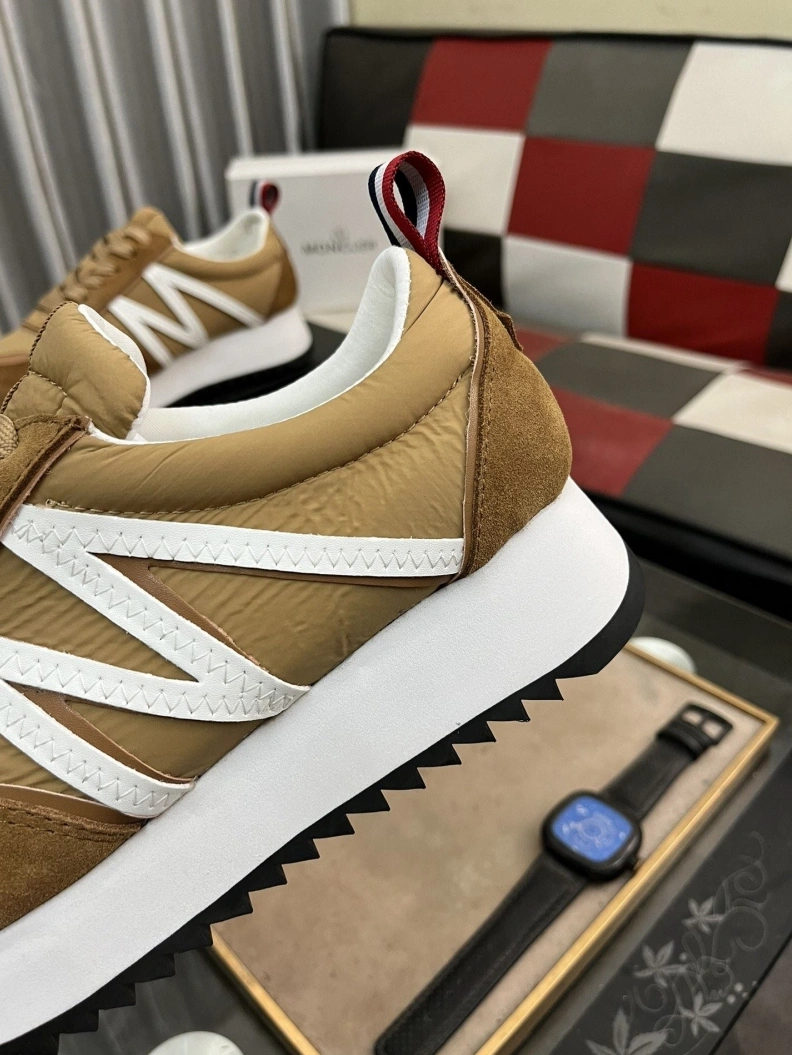Comfortable Mxnclxr Sneakers 197510