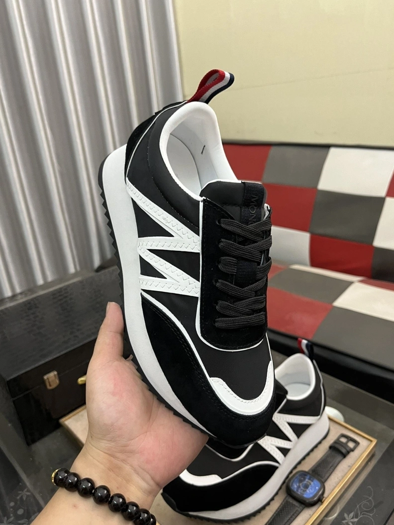 Resilient Mxnclxr Sneakers 197509