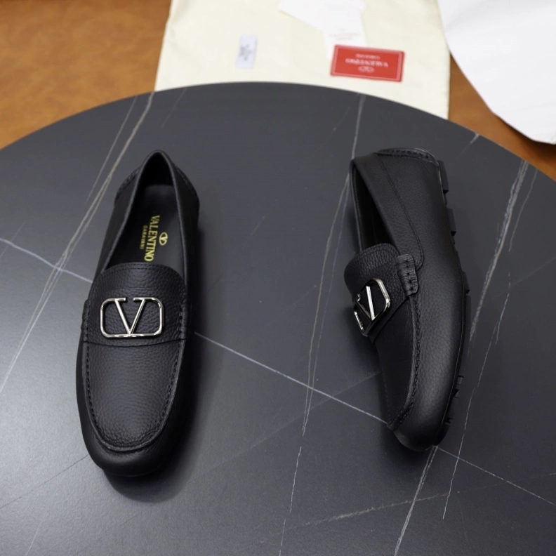 Trendsetting Vxlxntino Leather Shoes 229231