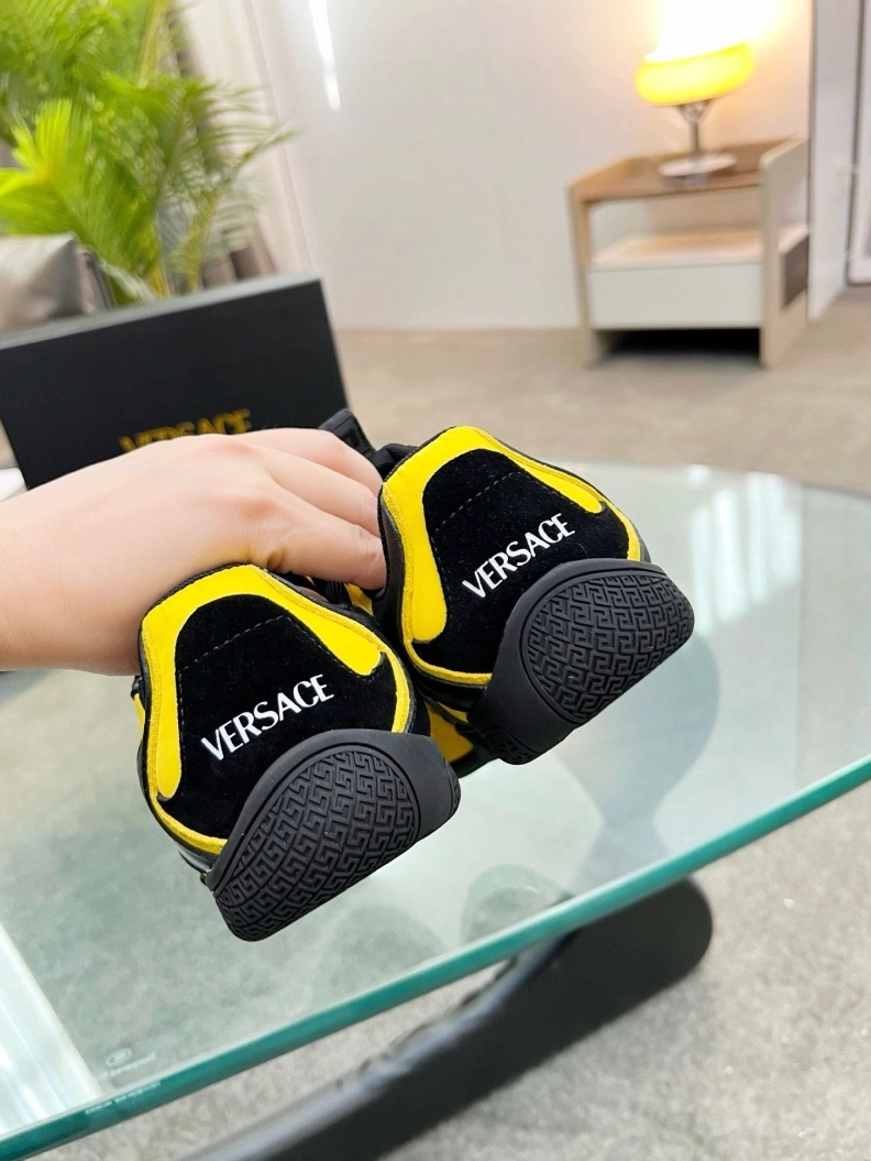 Bold Gxvxnchy Sneakers 152696