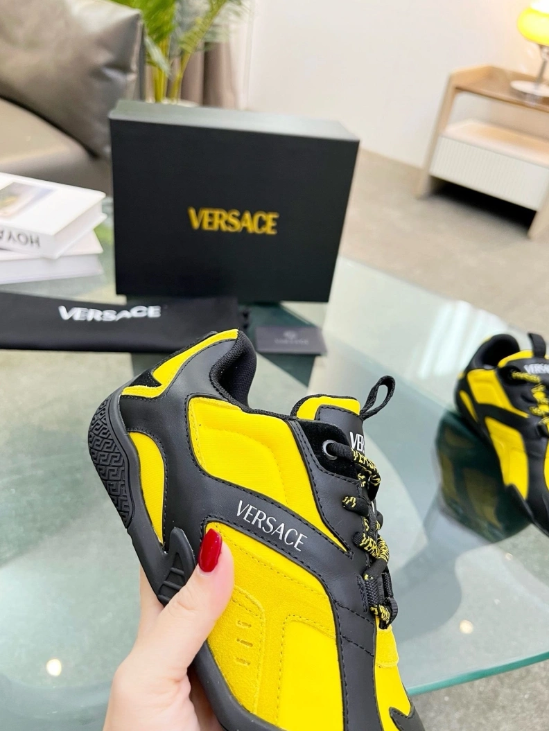Bold Gxvxnchy Sneakers 152696
