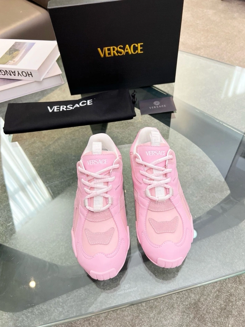 Gxvxnchy Sneakers Cozy 152686