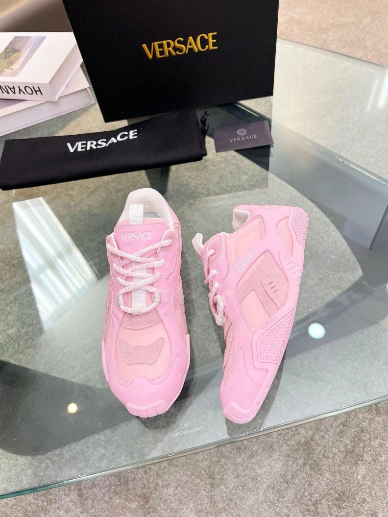 Gxvxnchy Sneakers Cozy 152686