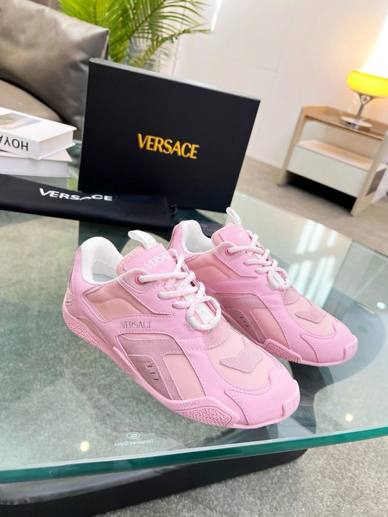 Gxvxnchy Sneakers Cozy 152686