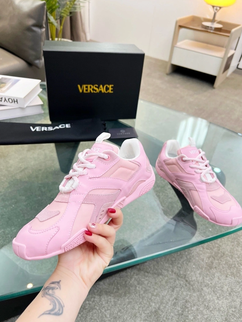 Gxvxnchy Sneakers Cozy 152686