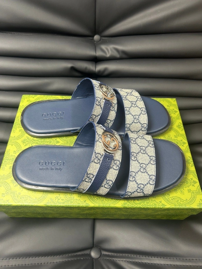 Cozy Gxccx Slippers 156596