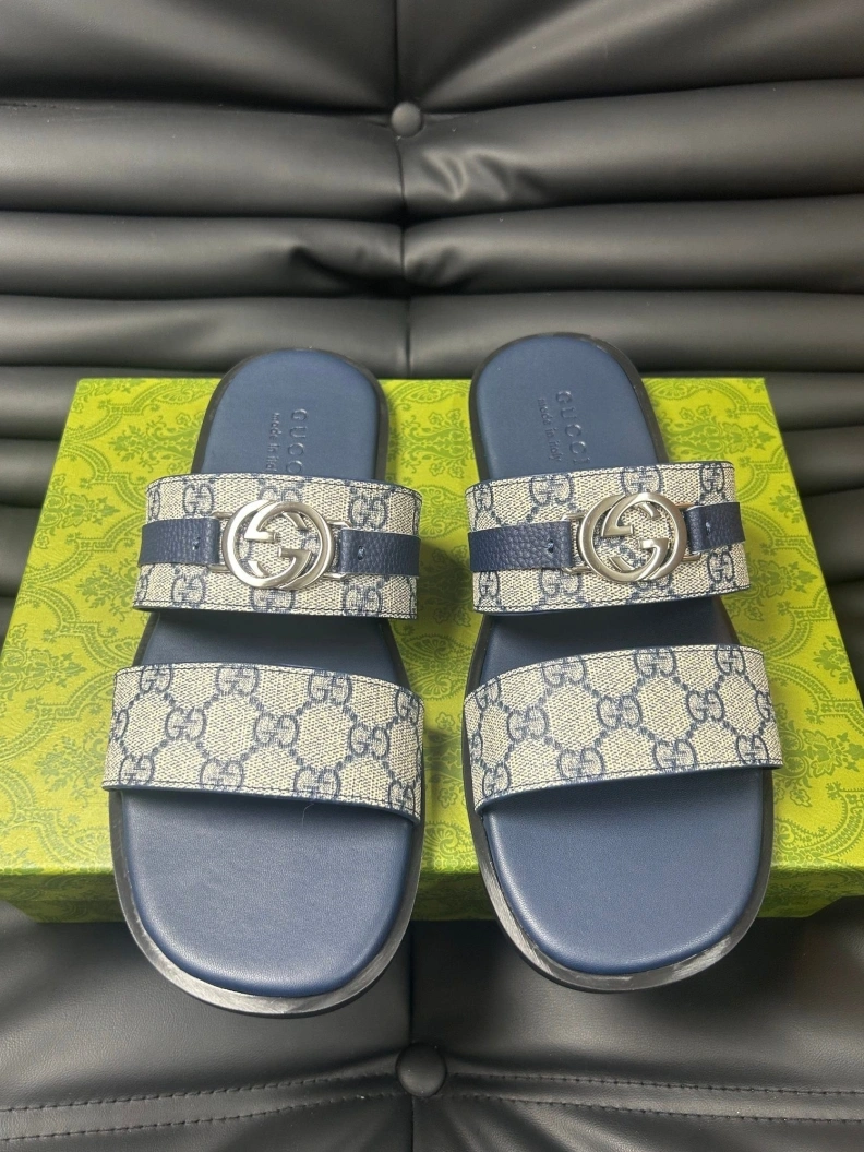 Cozy Gxccx Slippers 156596