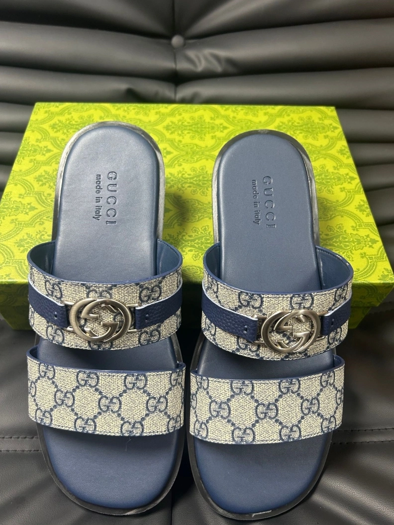 Cozy Gxccx Slippers 156596