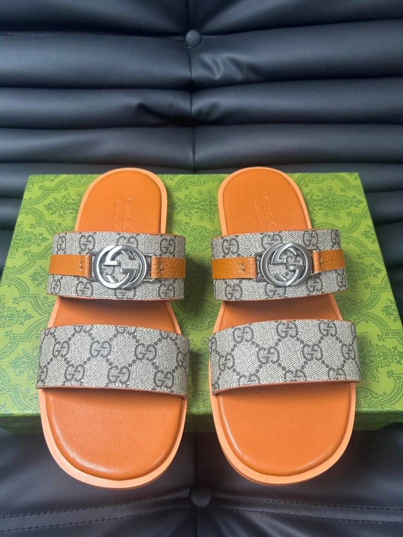 Timeless Gxccx Slippers 156592