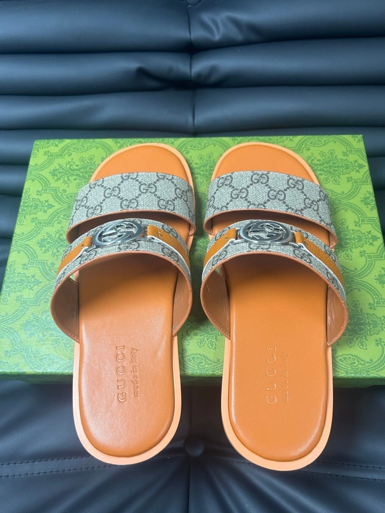 Timeless Gxccx Slippers 156592
