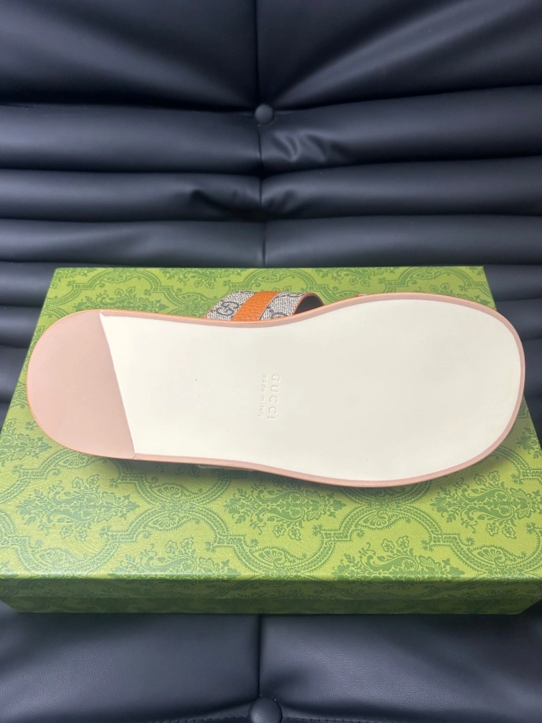 Timeless Gxccx Slippers 156592