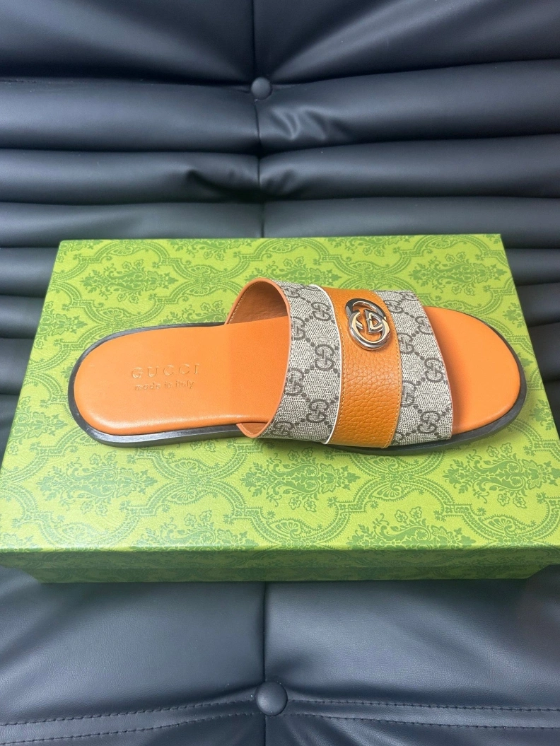 Gxccx Slippers Sophisticated 156591