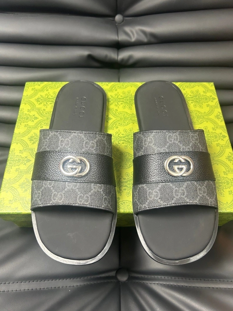 Gxccx Slippers Affordable 156589