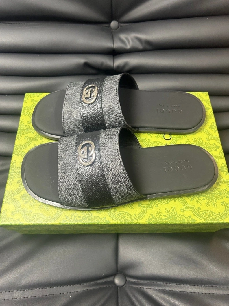 Gxccx Slippers Affordable 156589