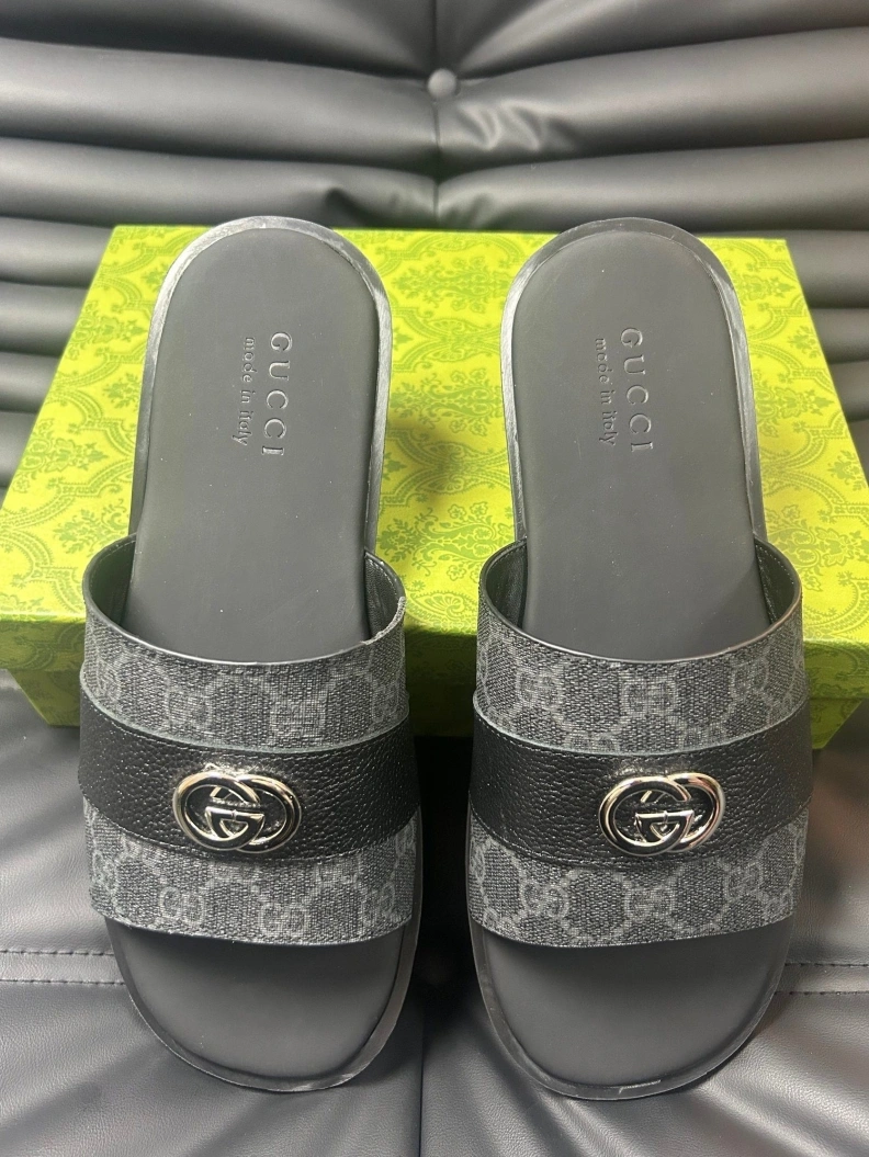 Gxccx Slippers Affordable 156589