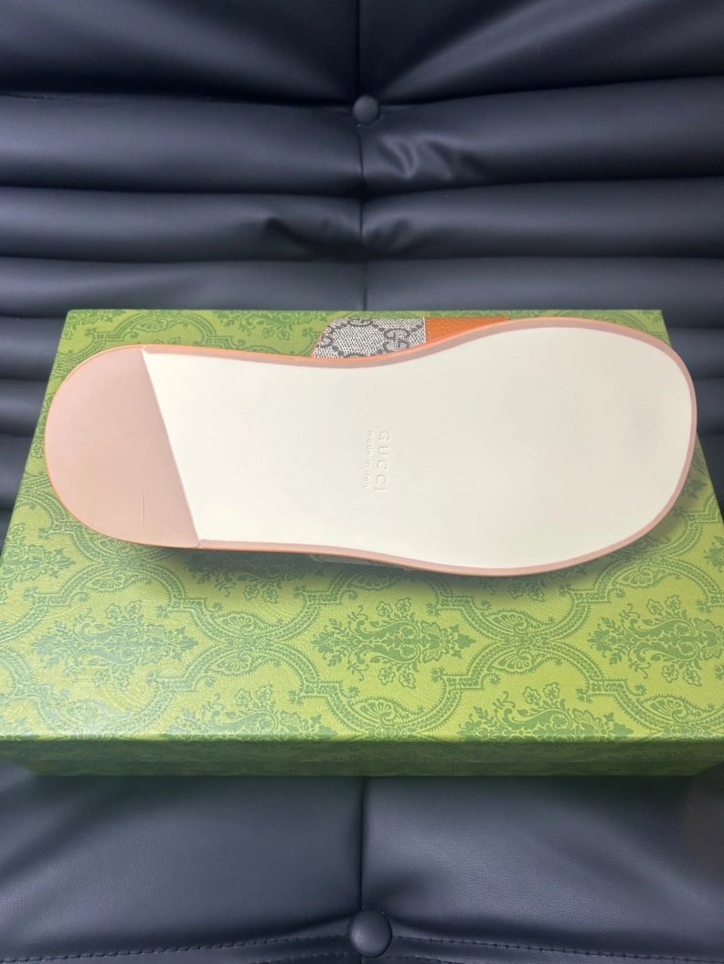 Gxccx Slippers Versatile 156588