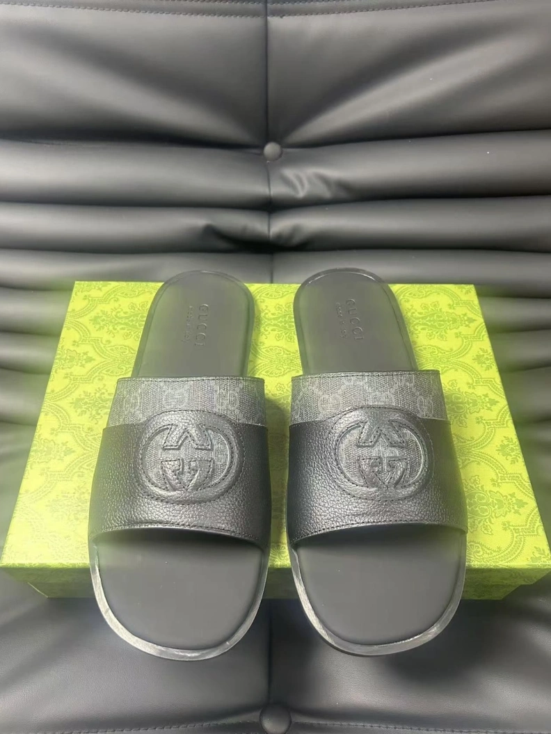 Gxccx Slippers UrbanStyle 156581