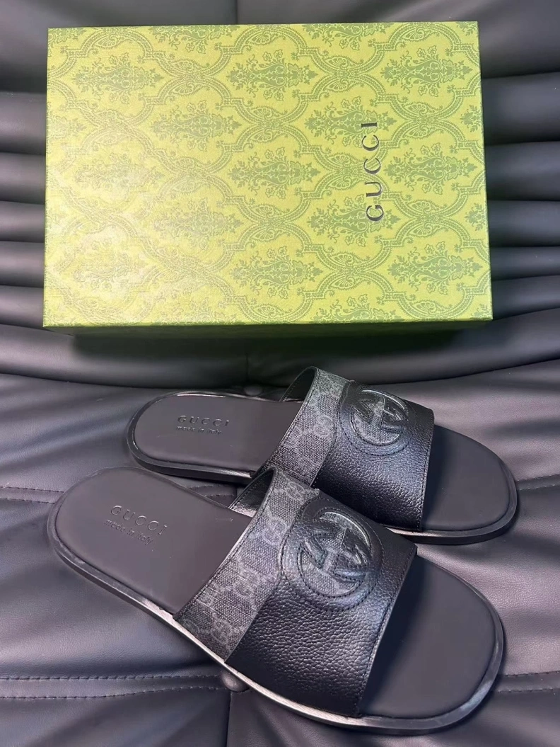 Gxccx Slippers UrbanStyle 156581
