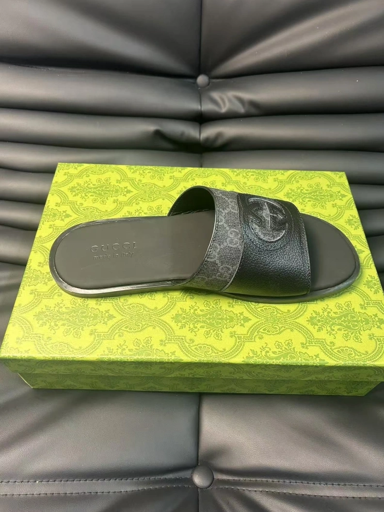 Gxccx Slippers UrbanStyle 156581
