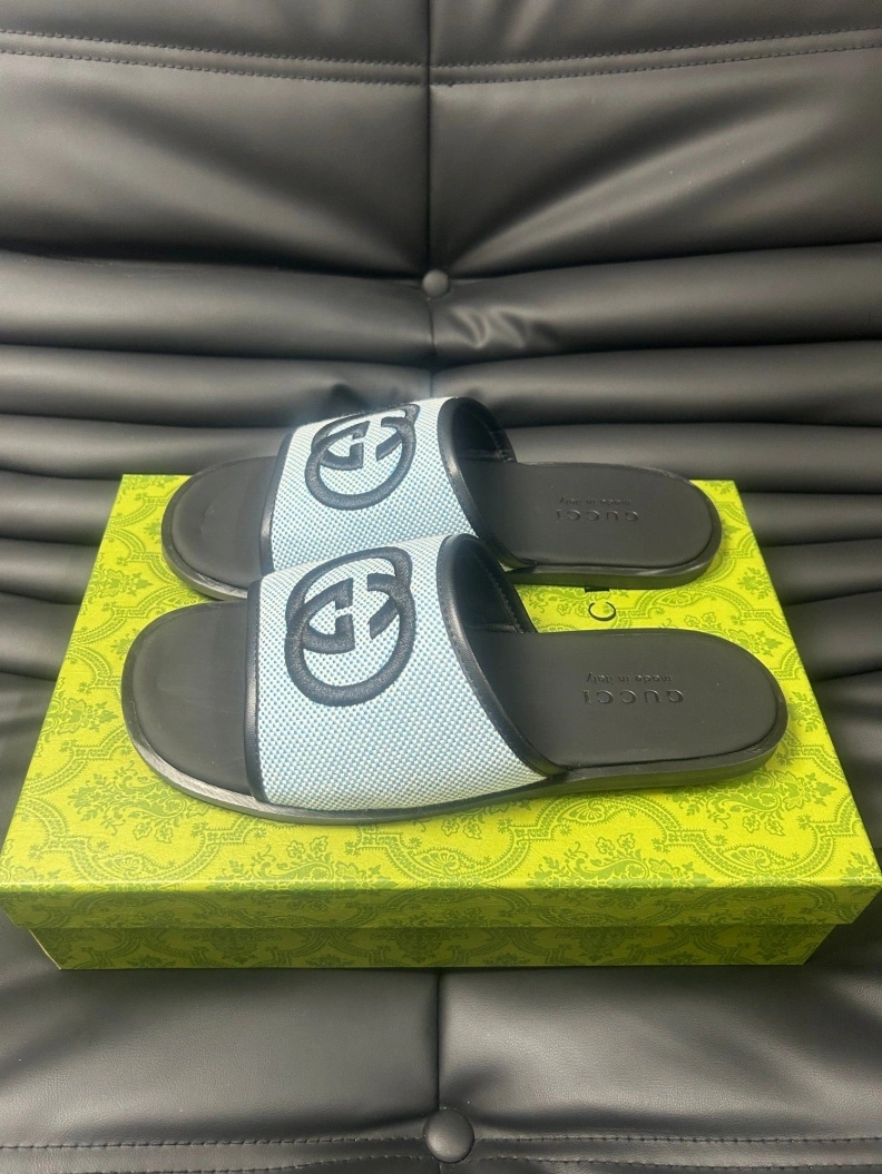Cozy Gxccx Slippers 156577