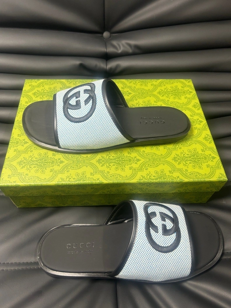 Cozy Gxccx Slippers 156577