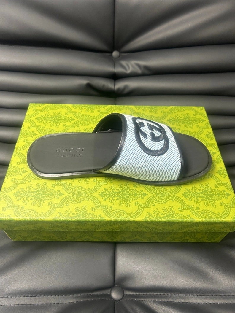 Cozy Gxccx Slippers 156577