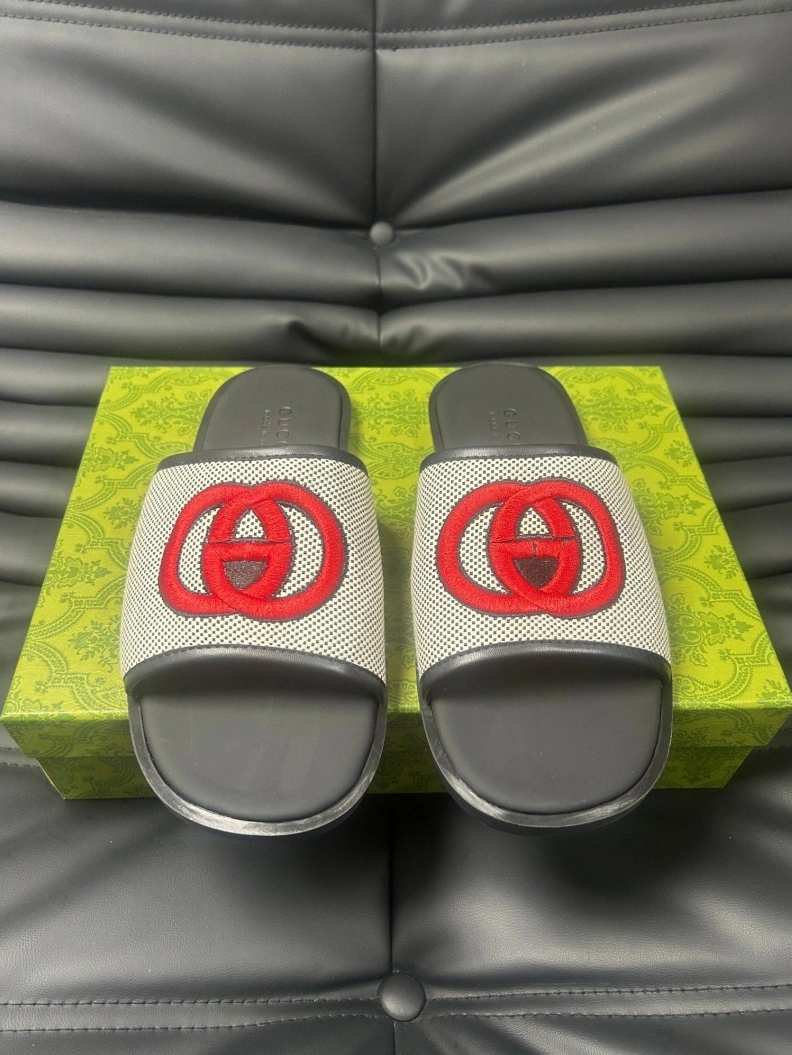 Gxccx Slippers Trendsetting 156576