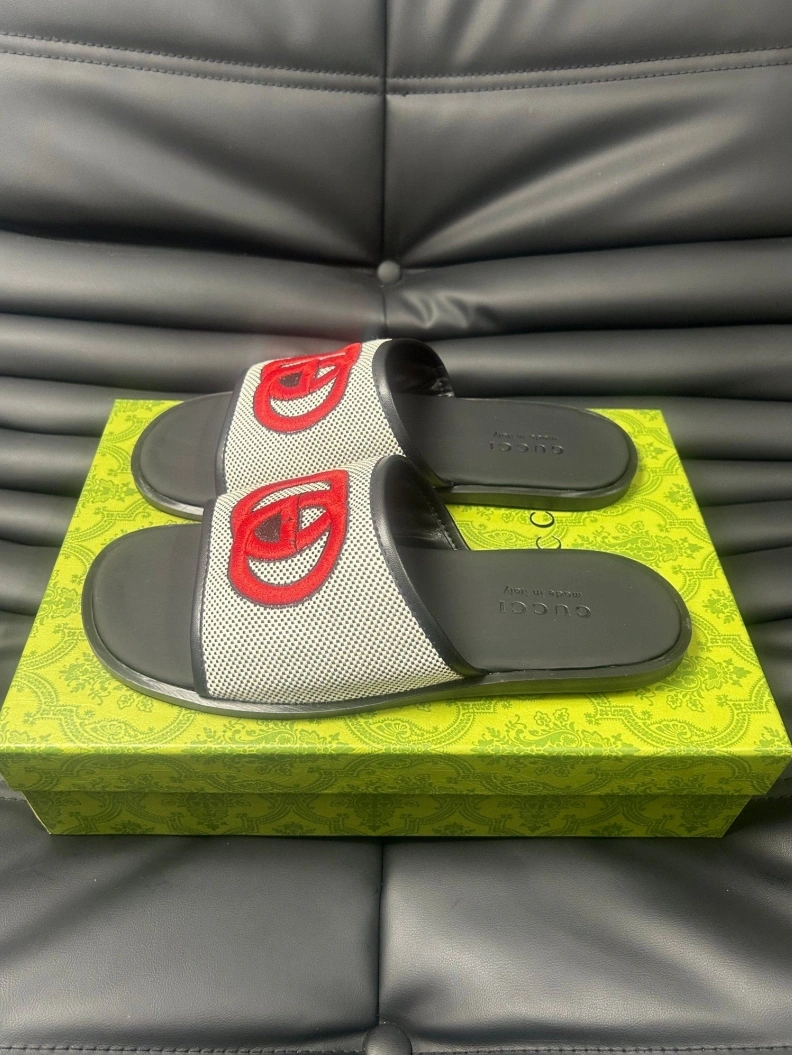 Gxccx Slippers Trendsetting 156576