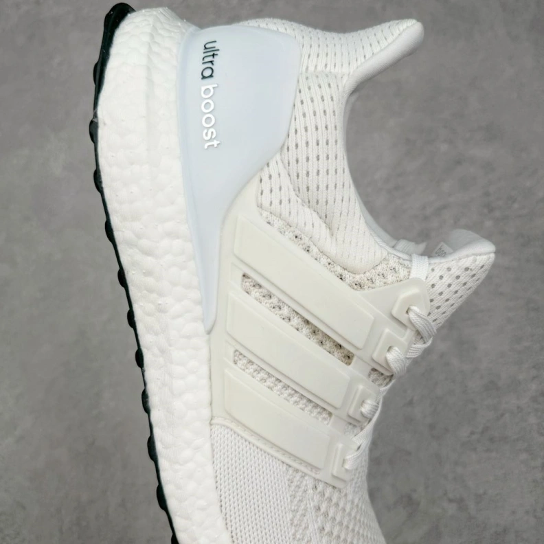 AllSeason Othxr Sneakers 211749
