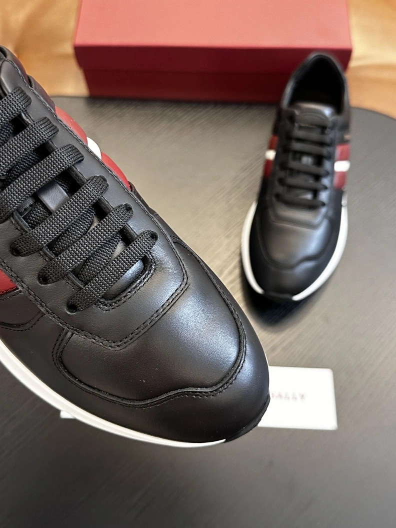 Othxr Sneakers Vibrant 211716
