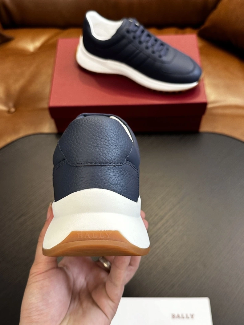 Soft Othxr Sneakers 211718