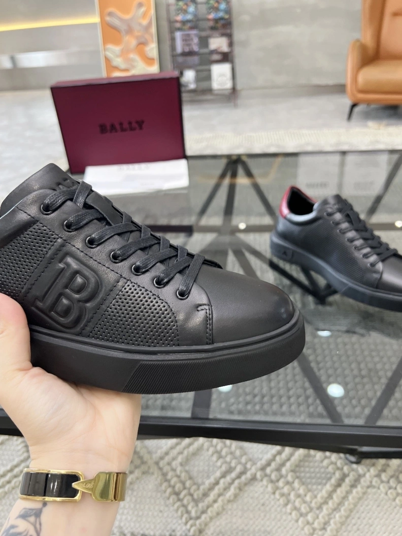 Vibrant Othxr Sneakers 211714