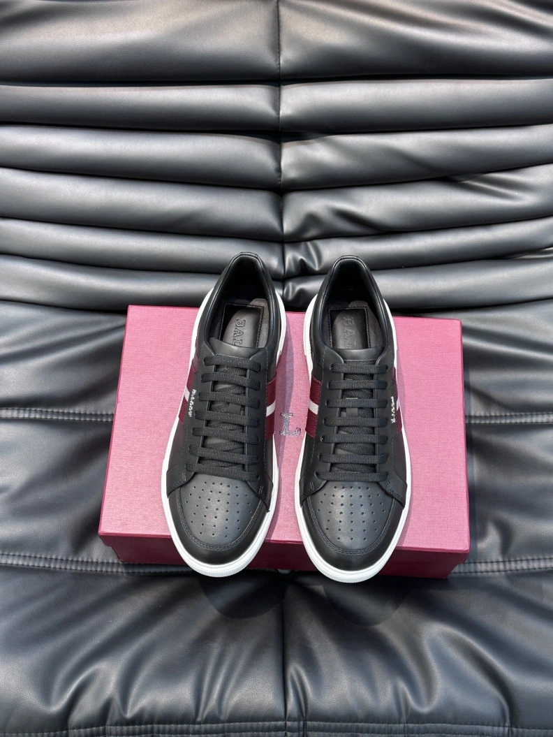 Resilient Othxr Sneakers 211700