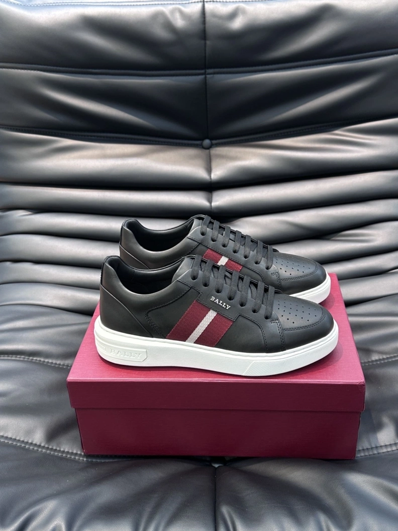 Resilient Othxr Sneakers 211700