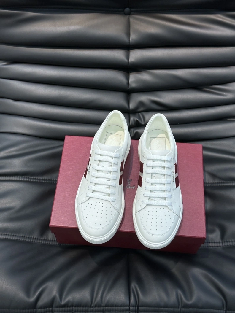 WellDesigned Othxr Sneakers 211702