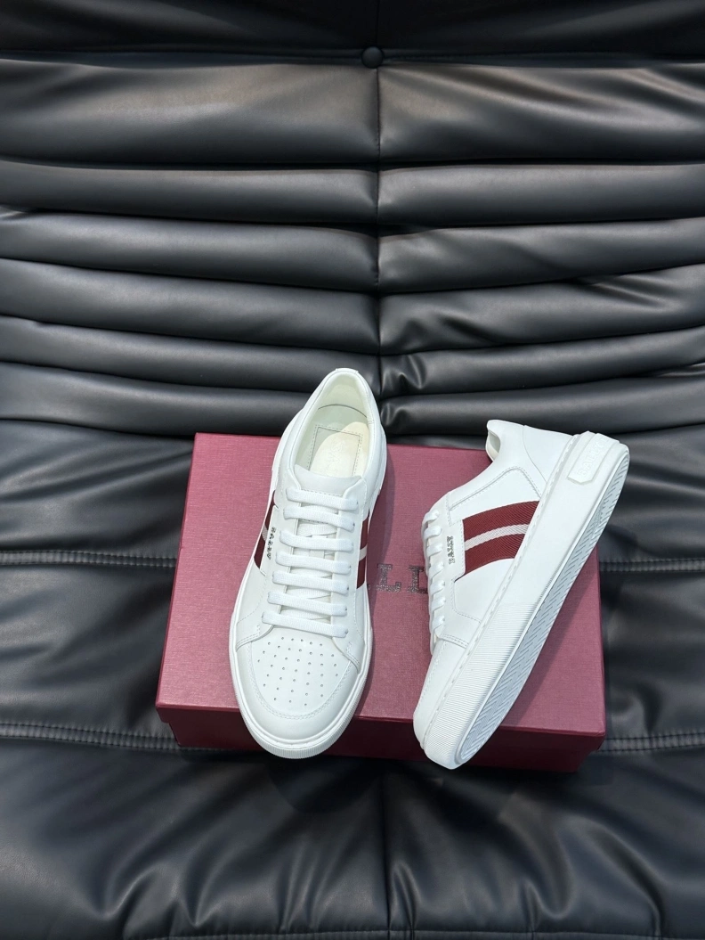 WellDesigned Othxr Sneakers 211702