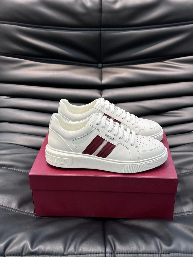 WellDesigned Othxr Sneakers 211702