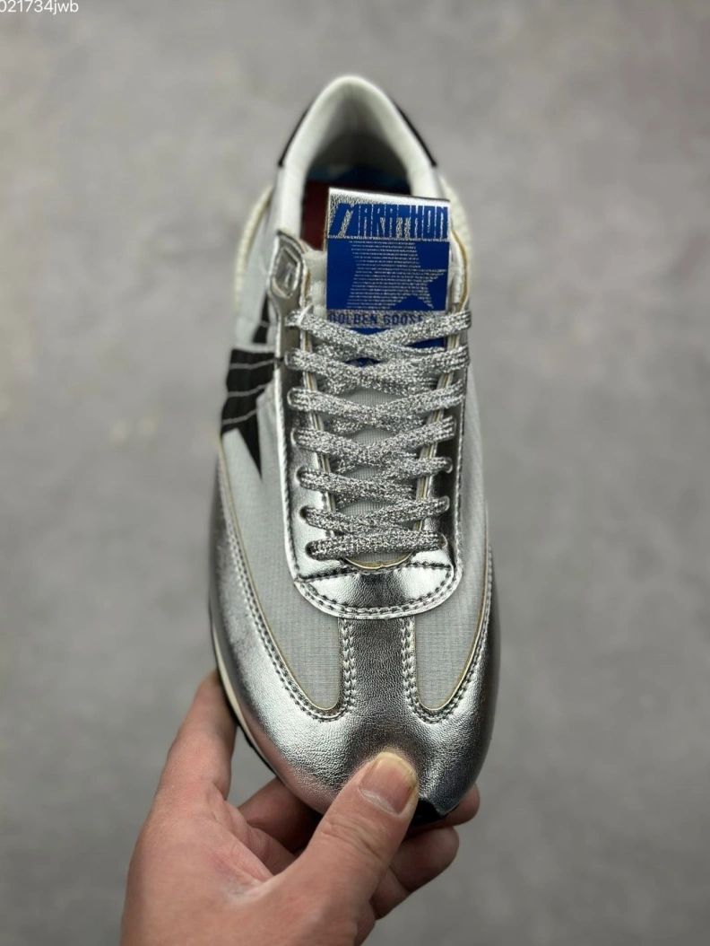 AllSeason Othxr Sneakers 211682