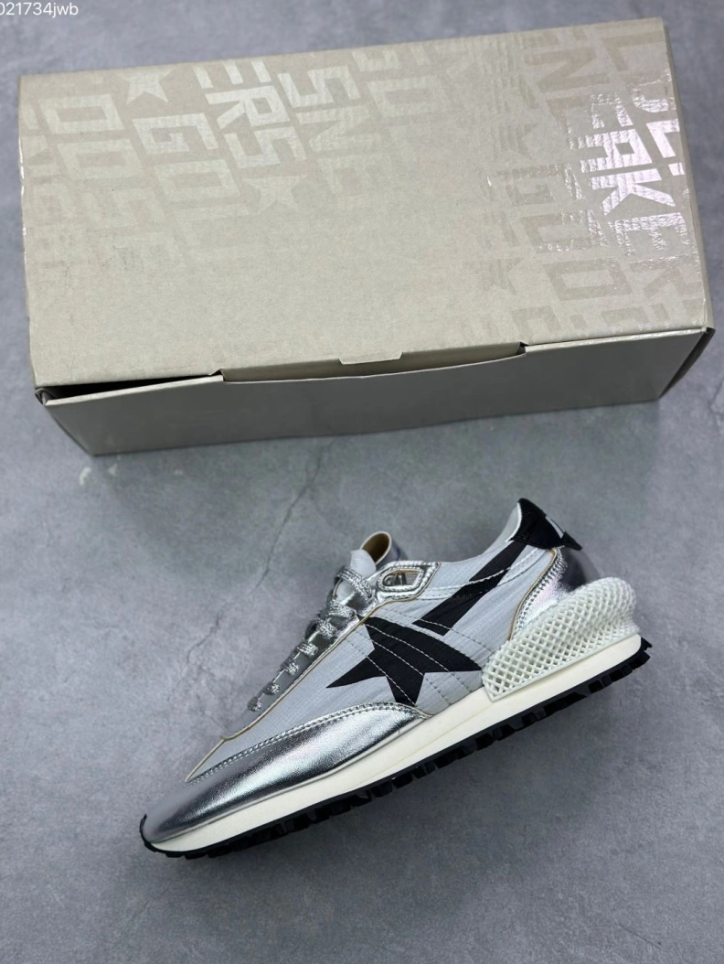 AllSeason Othxr Sneakers 211682