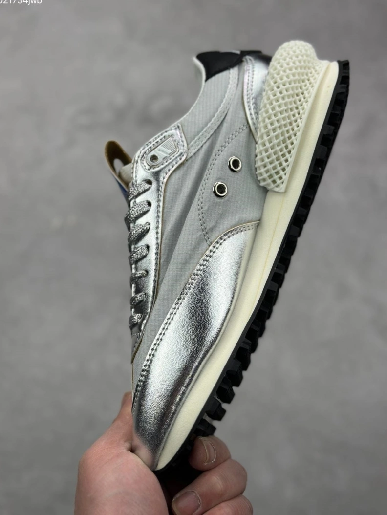 AllSeason Othxr Sneakers 211682