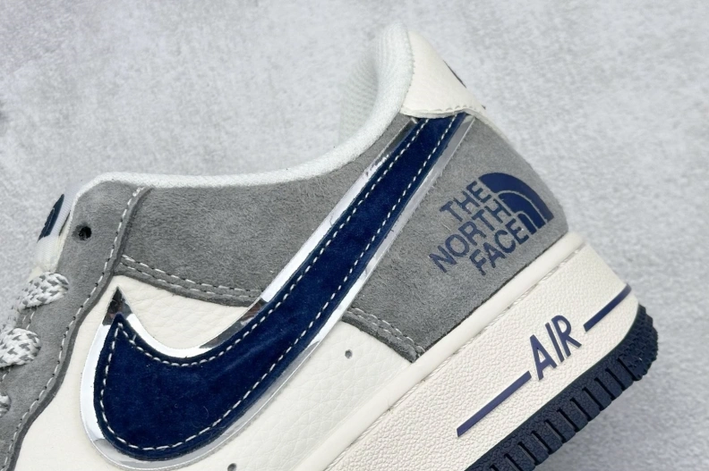 Functional Nxkx Sneakers 198985