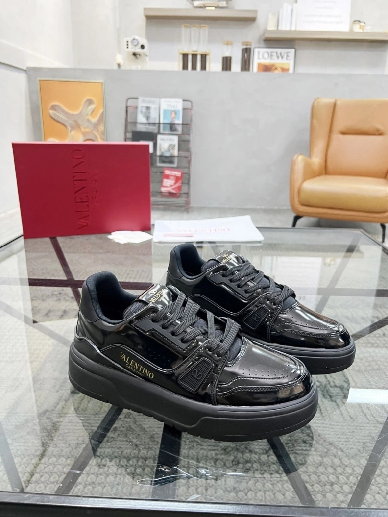 Vxlxntino Casual Shoes Resilient 229328