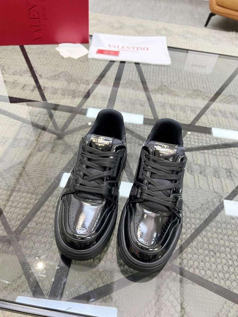 Vxlxntino Casual Shoes Resilient 229328